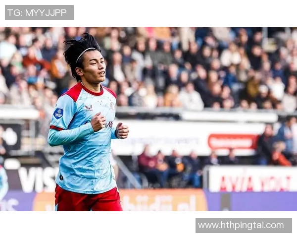 上田绮世状态火热半场梅开二度助力球队领跑荷甲射手榜 上田绮世状态火热半场梅开二度助力球队领跑荷甲射手榜