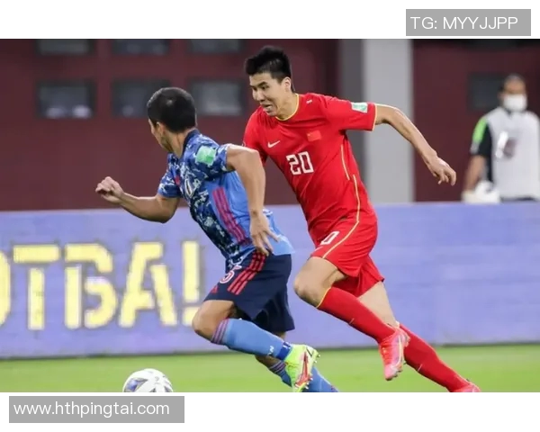 王刚禁区外惊天凌空抽射飞出画面引发全场惊叹落地时长超五秒