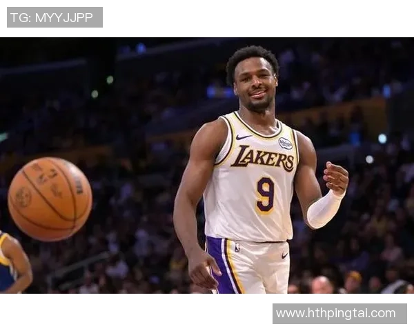 里夫斯自豪成为NBA历史首位助攻父子空接的球员这一成就意义非凡