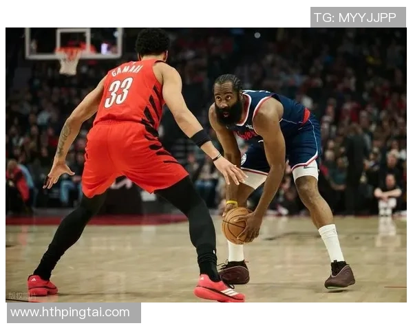 快船客场大胜开拓者迎赛季首次三连胜展现复苏迹象